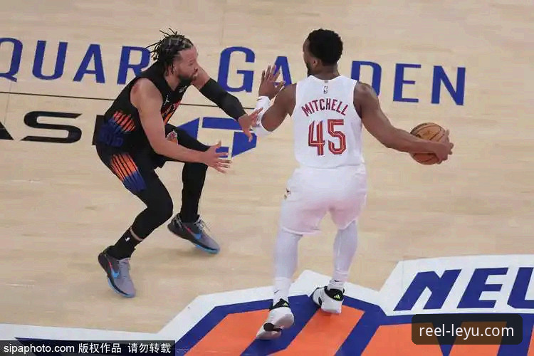 乐鱼体育怎么样安全吗 布泽尔父子档 vs 选秀新星:卡梅隆·布泽尔备战2026NBA选秀全景对比分析